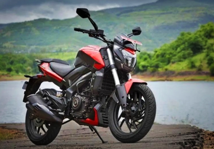 New Bajaj dominar 250 